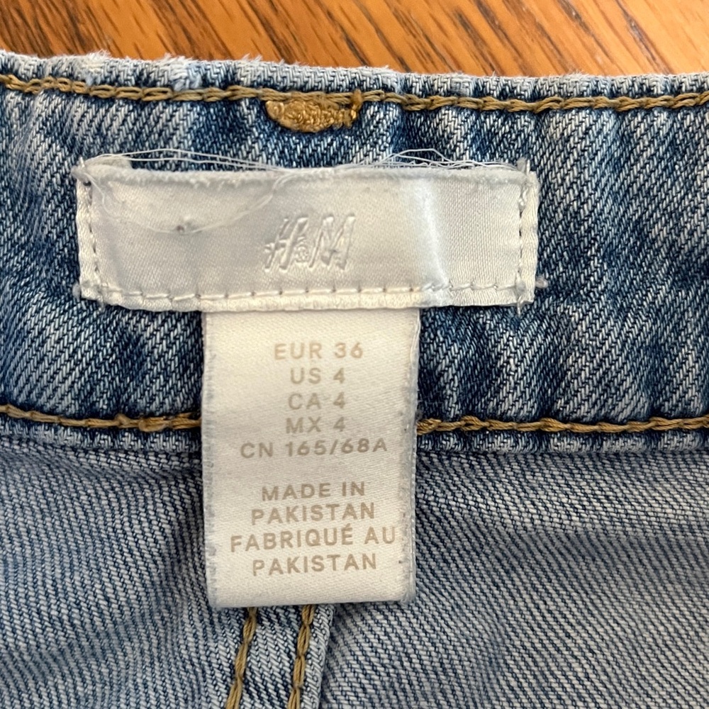 H&M High waisted baggy jeans - Picture 2 of 6
